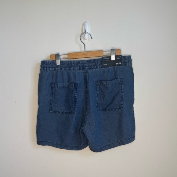 Silver Jeans Co. Livia Relaxed Fit Chambray Shorts - Size M - Picture 2 of 6